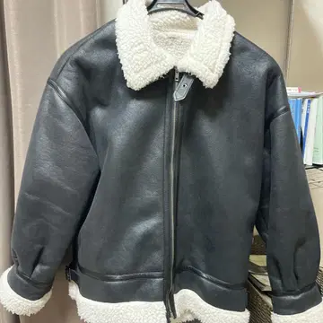 무스탕 코트 블랙
