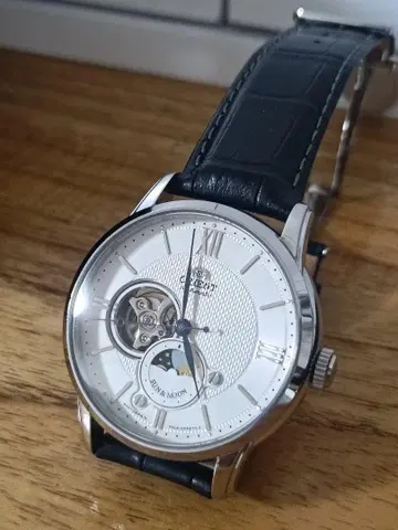 Orient 자동 와인딩 손목시계 문페이즈