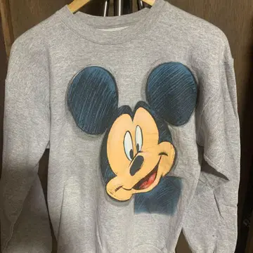 디즈니 미키마우스 프린트 맨투맨 백 프린트 있음