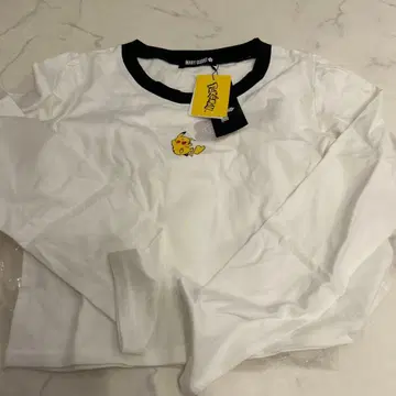 MARY QUANT 피카츄 긴팔 T셔츠 마리크와