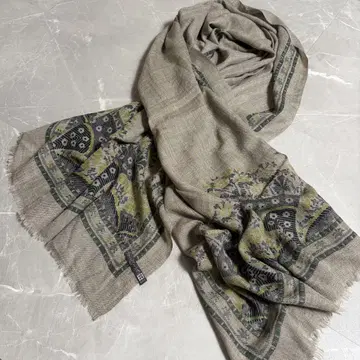 INOUITOOSH 이누이트슈 대형 스톨 실크 캐시미어