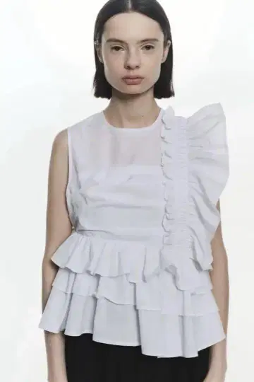 [ 1회 착용 ] Bibiy BMARILYNBLOUSE 화이트 화이트
