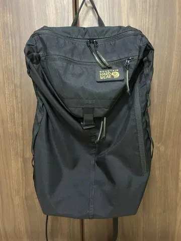 MOUNTAIN HARDWEAR X 오슈만즈 별주 BANDWICH 25L
