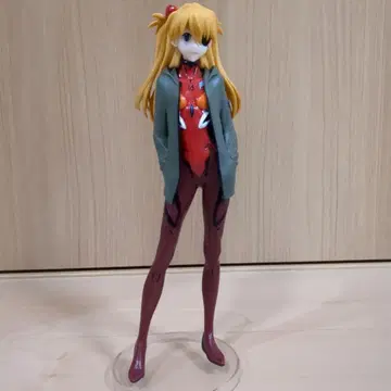 아스카 피규어 빨간색 수트 그린 자켓