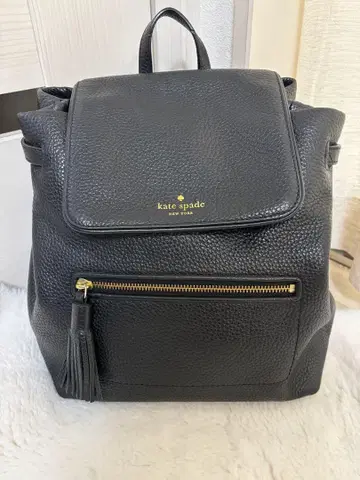 미사용 새상품 Kate spade 케이트 스페이드 블랙 가죽 럭색