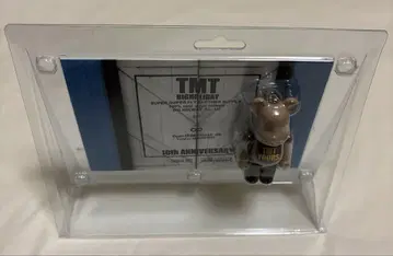 TMT YOURS BE@RBRICK 100%