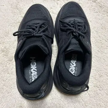 HOKA ONE ONE BONDAI7