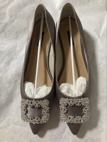 [새상품급] OHGA 비쥬 펌프스 모카 moca 24.5cm