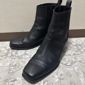 ZARA 사이드코어 힐 부츠 가죽 블랙 검정 42 즉시 완판 아이템