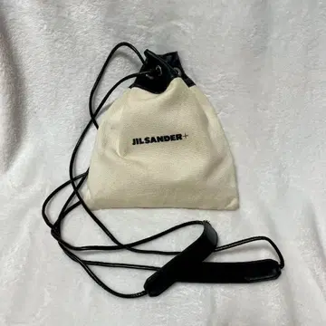 JIL SANDER+ 드로우 스트링 백 화이트/블랙