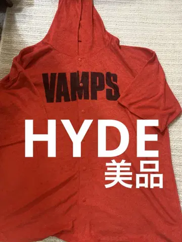 VAMPS HYDE. 후드 부착 빨간색 후드티. 타월 원단입니다.