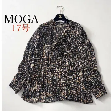 새상품급 MOGA (모가) 보타이 블라우스 17호 지오그래픽 패턴 4L
