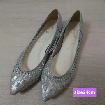 실버 스틸레토 펌프스 size 24cm 일본제