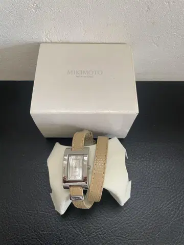 MIKIMOTO 아날로그 쿼츠 손목시계 베이지