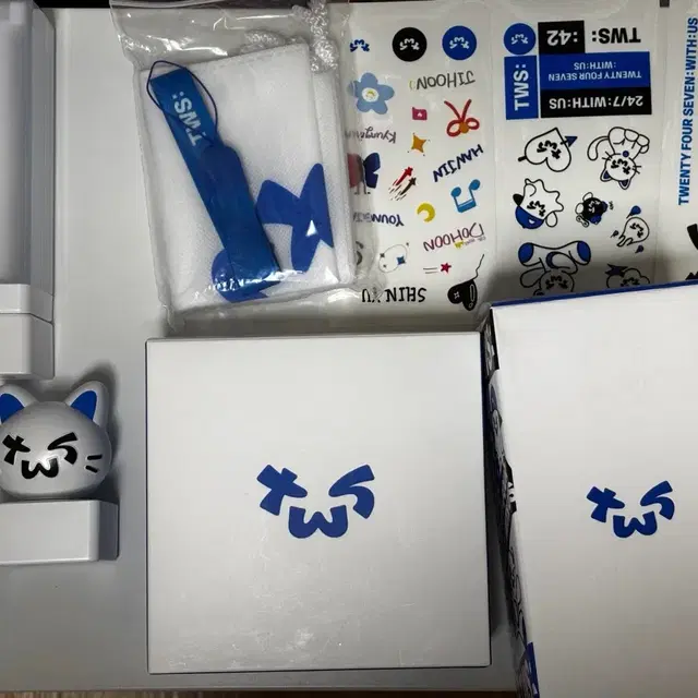 투어스 응원봉 판매(데코 키트 포함)