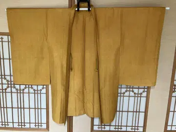 앤티크 단의 겉옷 겨자색 무지
