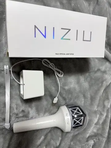 NiziU official Light Stick 응원봉 공식