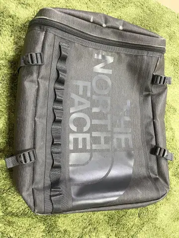 THE NORTH FACE 그레이 백팩