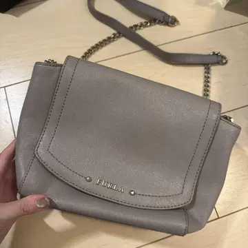 FURLA 그레이 숄더백