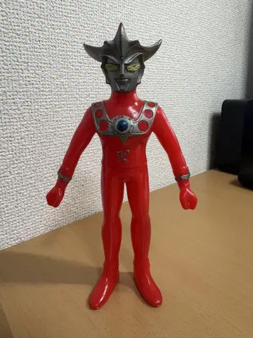 포피 울트라맨 레오 소프트 비닐 17cm 킹 자우르스 당시 물품