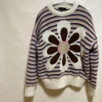 FOREVER 21 꽃무늬 스트라이프 니트 스웨터