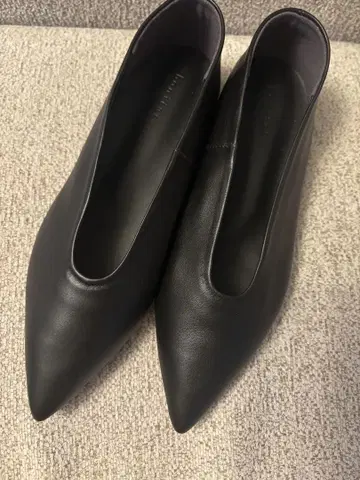 [ 새상품 ] 보니타스 플랫 펌프스 23cm 블랙