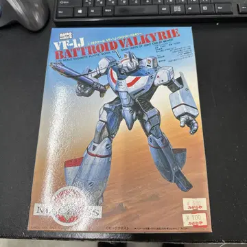 바트로이드 발키리 VF-1S, VF-J 1/72 스케일 외 1/100