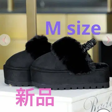 새상품 Rady 레이디 통굽 무스탕 샌들 블랙 M