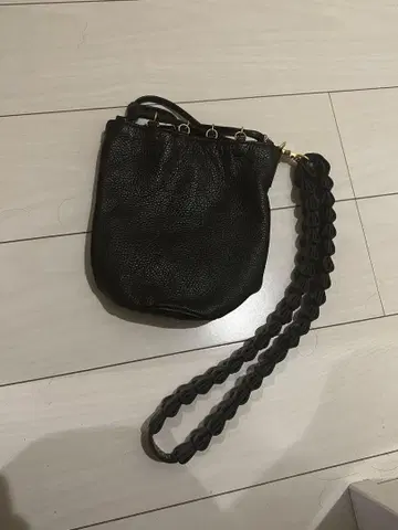 santaku 6way grain leather shoulder bag