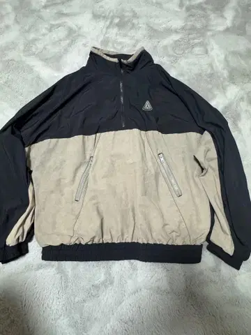 HUF 나일론 자켓