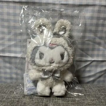 *미개봉 새상품* 쿠로미 복슬복슬 스노우래빗 마스코트 참