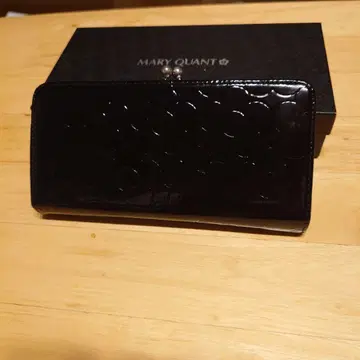 MARY QUANT 블랙 가죽 장지갑