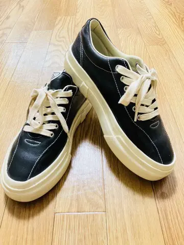 S.W.C (스테파니 워커즈 클럽) 가죽 스니커즈 25.5-26cm