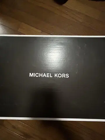 MICHAEL KORS 새상품 KIT 메쉬 가죽 에크스트림 스니커즈
