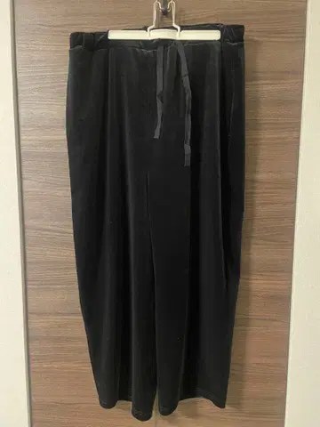 저널 스탠다드 랙 벨로아 팬츠 블랙