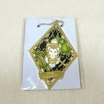 트위스티드 원더랜드 메탈 참 컬렉션 레오나 킹스칼라