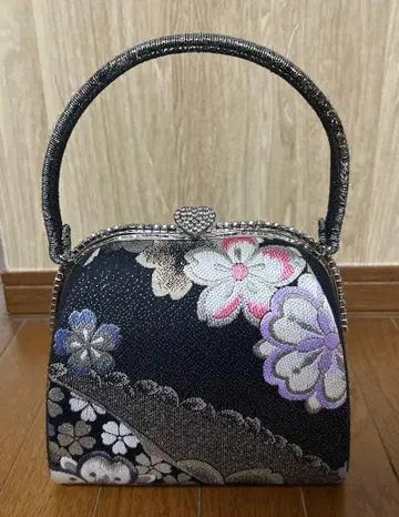 꽃무늬 블랙 일본 의류용 백 성인식