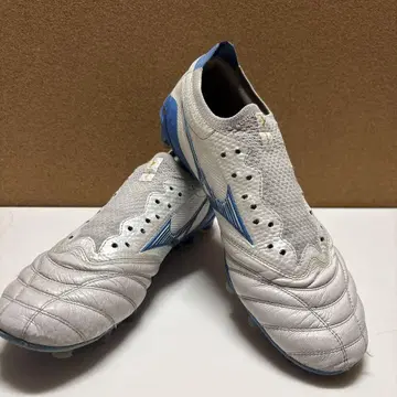 미즈노 모렐리아 축구화 화이트/블루