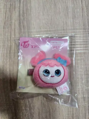 TWICE LOVELYS 봉제 인형 헤어핀 MOVELY 모모