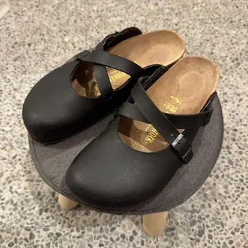 BIRKENSTOCK 샌들 24.5cm