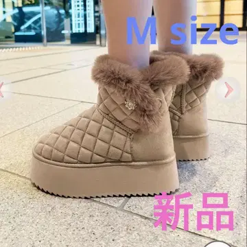 Rady 비쥬 통굽 무스탕 M 베이지