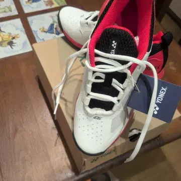 YONEX 테니스화 화이트/레드