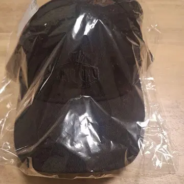 King Gnu 로고캡 블랙