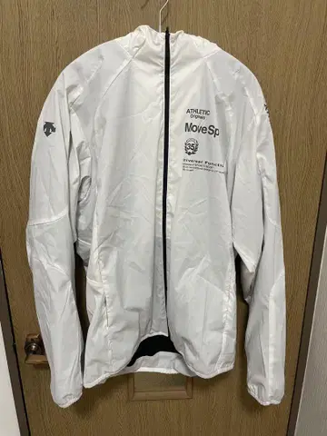 Move Sport 후드 부착 자켓 화이트