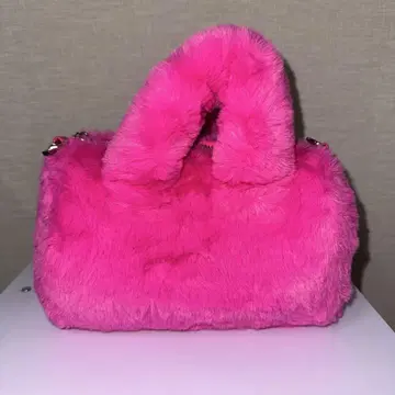 atmos pink 퍼 미니백 핑크