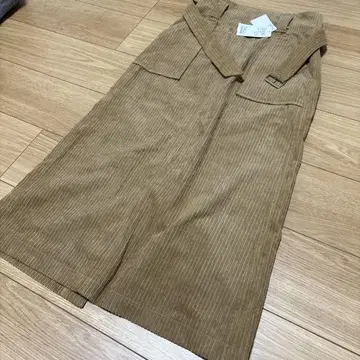 새상품 택 포함 쉽스 코듀로이 롱 스커트
