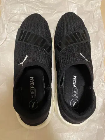 PUMA 러닝화 블랙