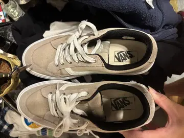 Vans 베이지 스니커즈