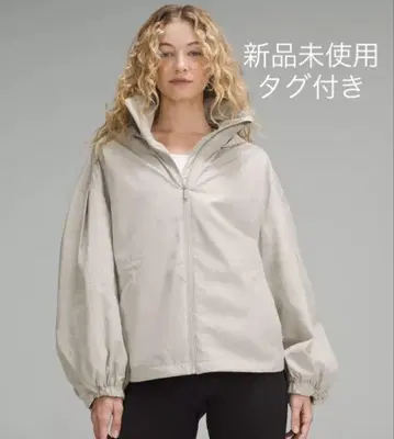 [ 택 포함 새상품 ] lululemon 룰루레몬 사이즈 6 아우터