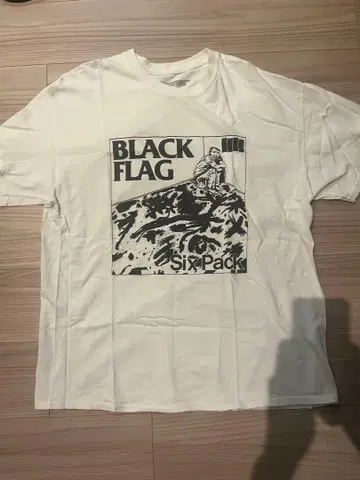BLACK FLAG 티셔츠